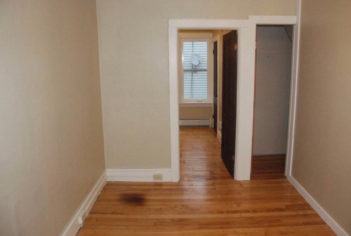 36 Saint Louis St #1 - Photo 3 of 11