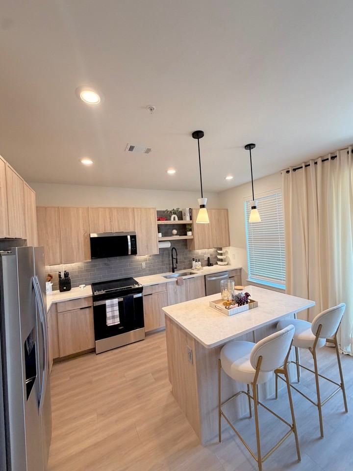 13342 Midway Rd #1454 - Photo 2 of 18