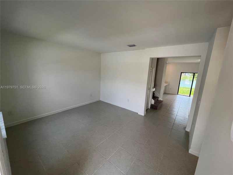 9960 Sw 228th Ter - Photo 2 of 36