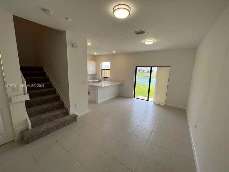 9960 Sw 228th Ter - Photo 4 of 36