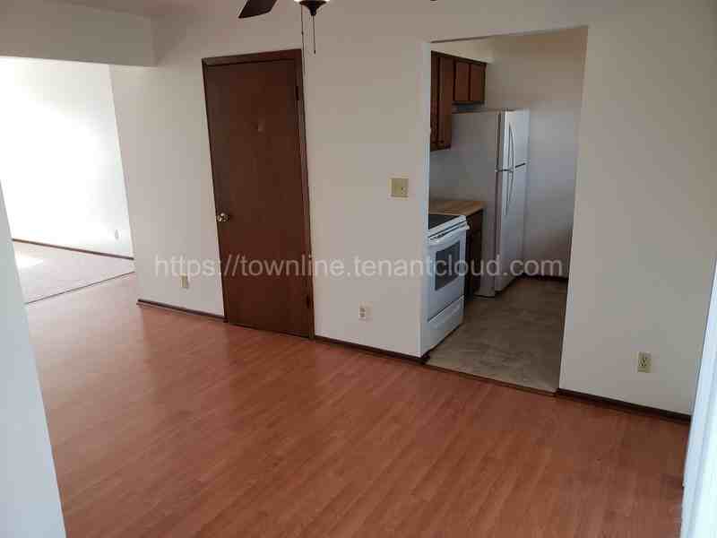 1404 E Sunset Dr #C - Photo 7 of 13