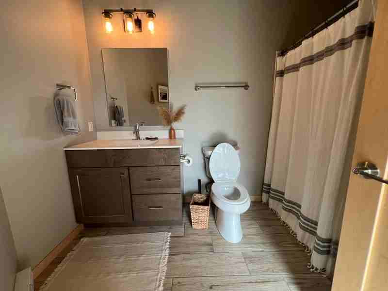 1112 Spruce Dr #204 - Photo 4 of 10