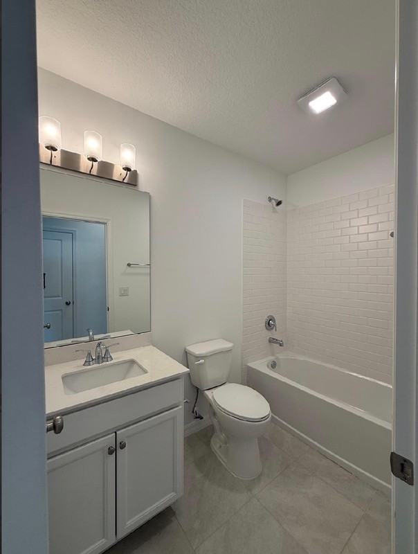 3757 Sw Port St Lucie Blvd #1MAIN - Photo 2 of 12