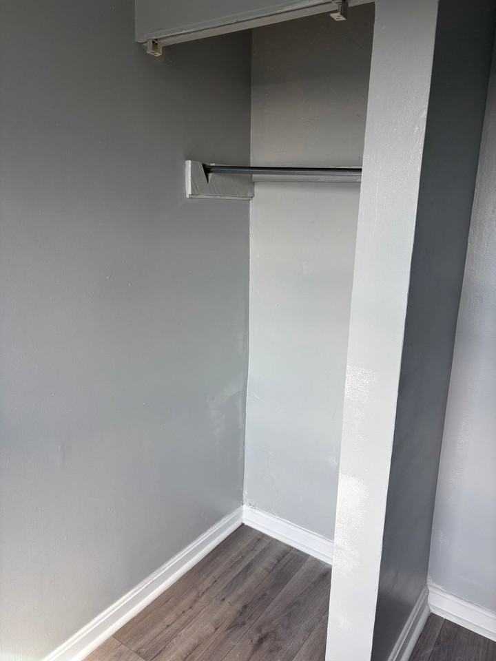 14 Congress St #3rdFLRIGHT - Photo 3 of 10
