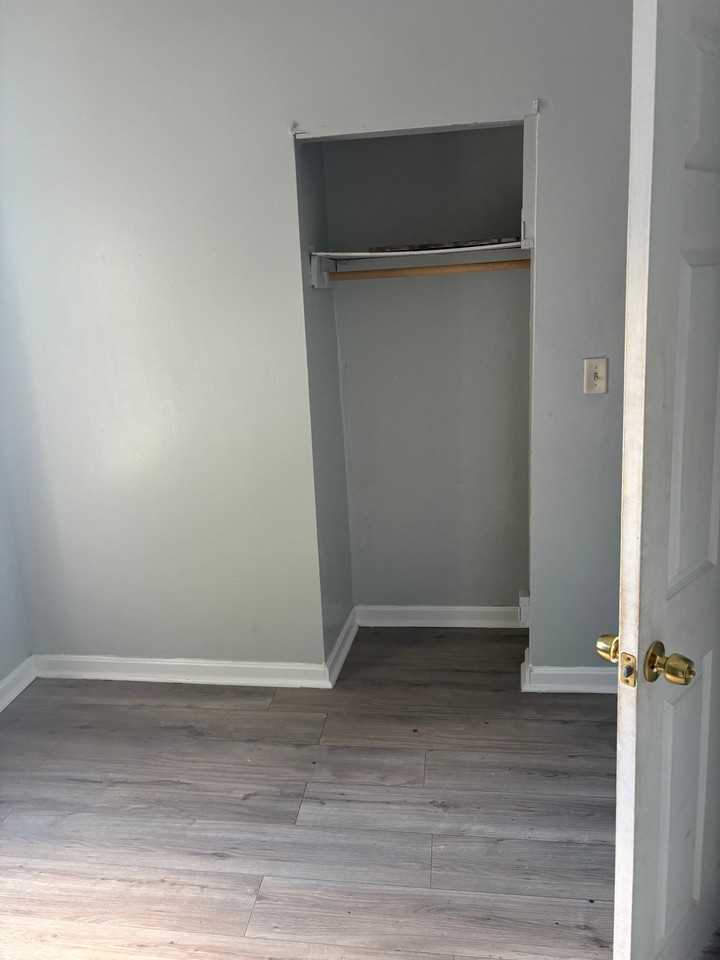 14 Congress St #3rdFLRIGHT - Photo 7 of 10