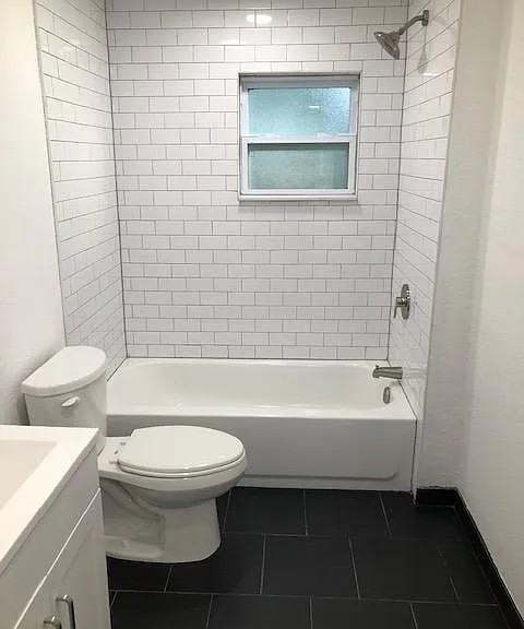 800 15th Ave S #1 - Photo 5 of 6