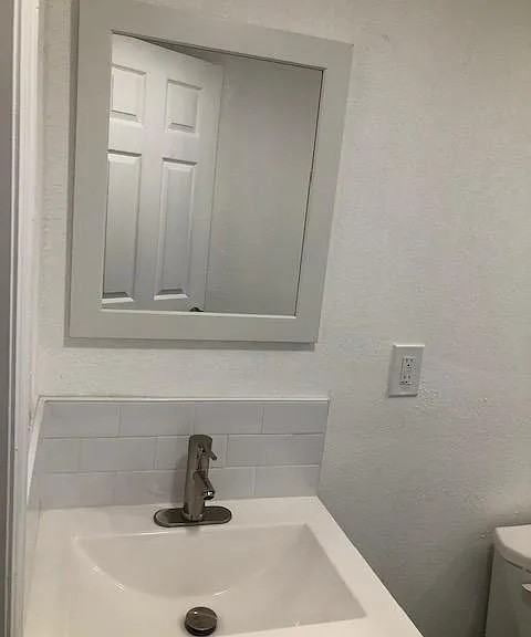 800 15th Ave S #1 - Photo 6 of 6