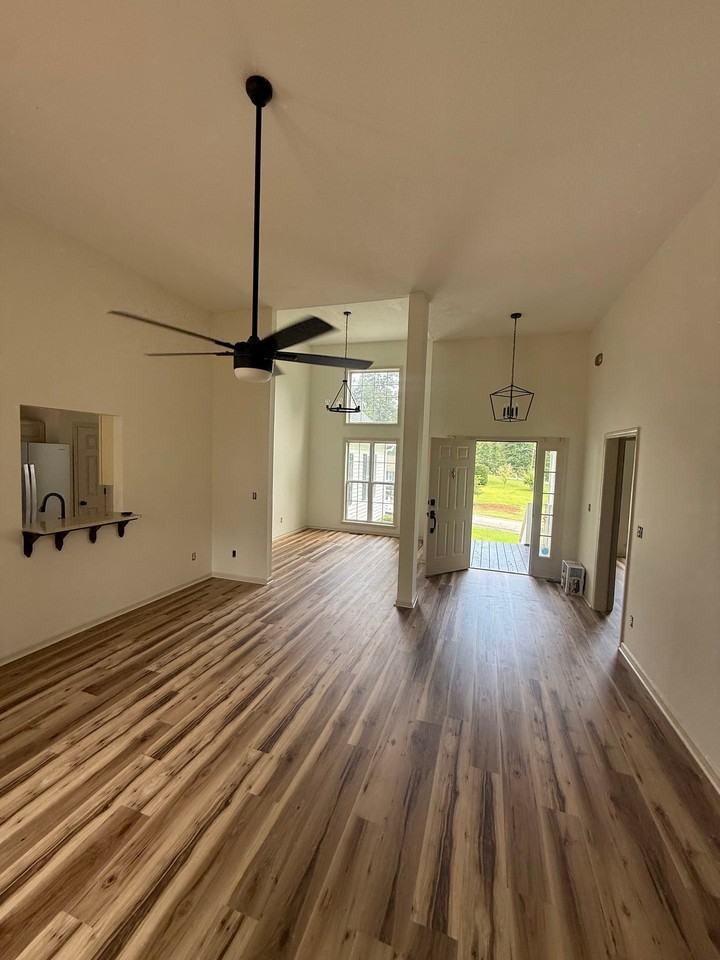 103 Pine Bark Ln - Photo 2 of 17