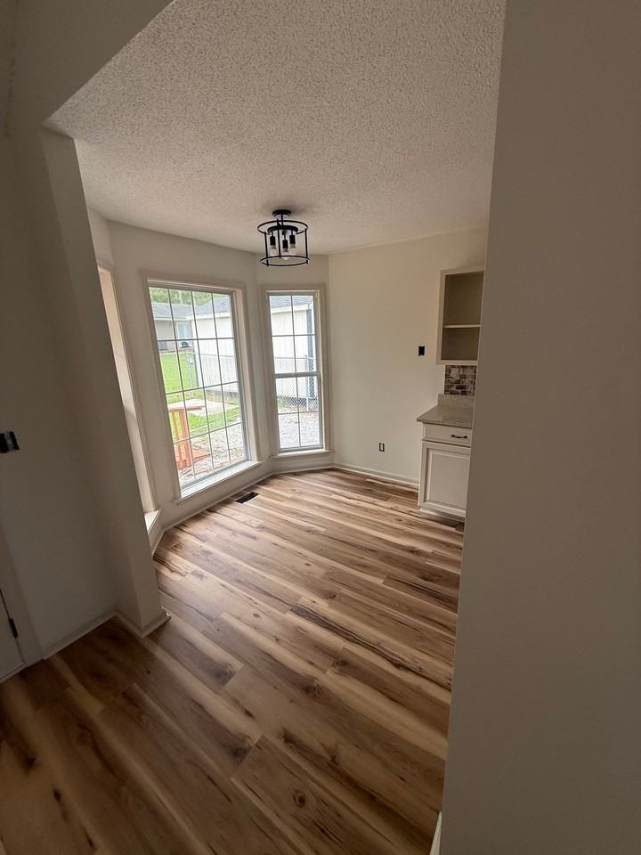 103 Pine Bark Ln - Photo 4 of 17