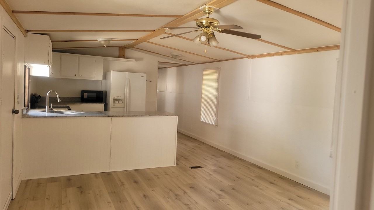 2875 N Hill Field Rd #16 - Photo 3 of 10