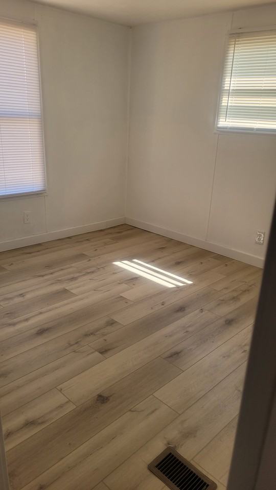 2875 N Hill Field Rd #16 - Photo 4 of 10