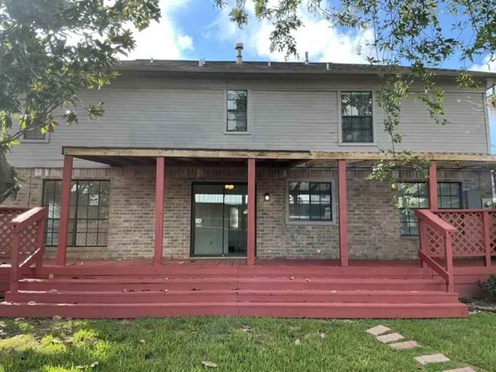 2815 Sea Ledge Dr - Photo 3 of 10