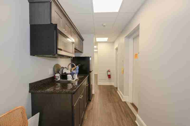 26 Pleasant St #2F - Photo 4 of 5
