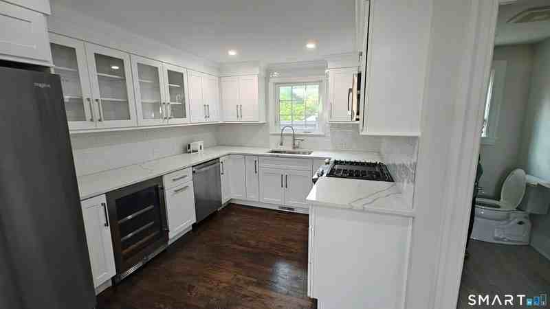 42 Poe Ct #42 - Photo 5 of 14