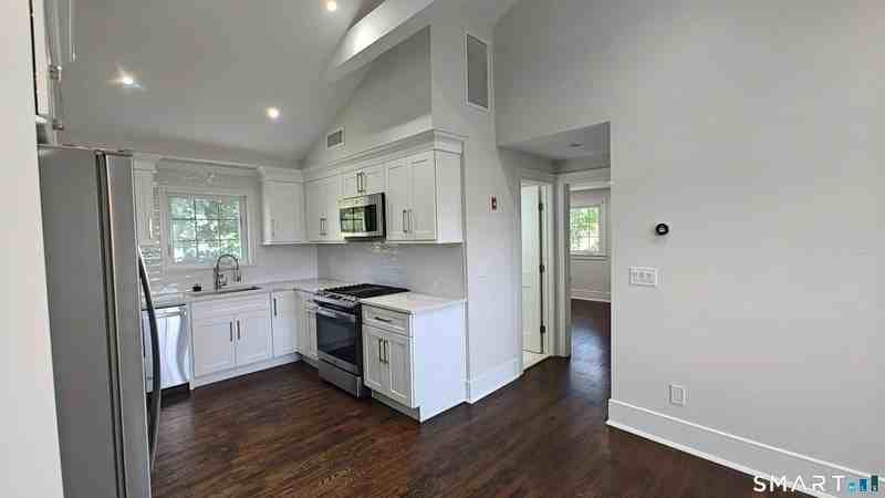 38 Poe Ct #38 - Photo 6 of 11
