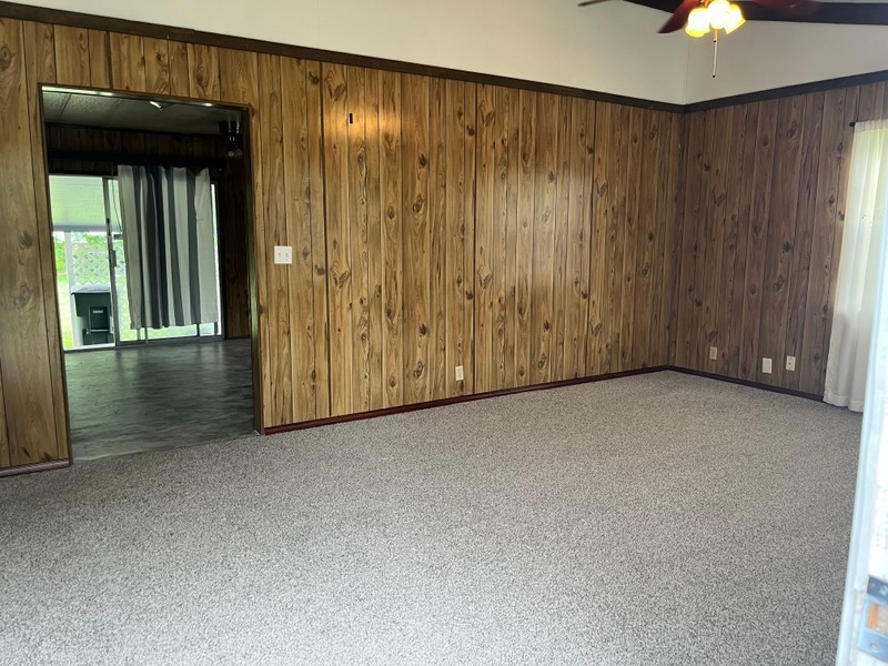 1401 Elyse Dr - Photo 3 of 11
