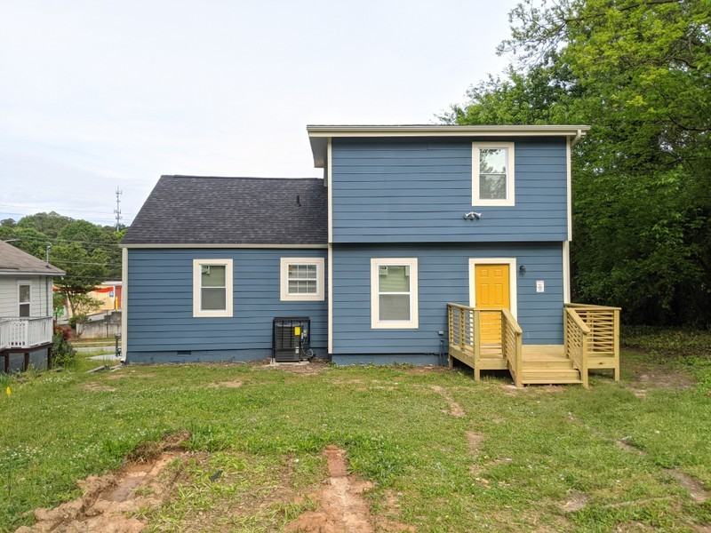 2861 Forrest Hills Dr Sw - Photo 2 of 32