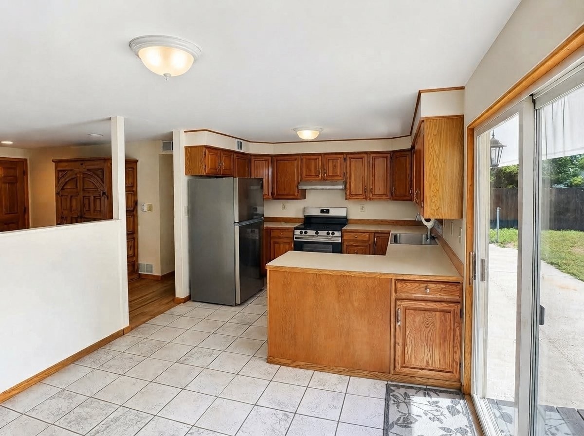 440 Franklin St - Photo 2 of 14