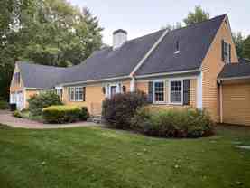 172 Readfield Rd - Photo 1 of 1