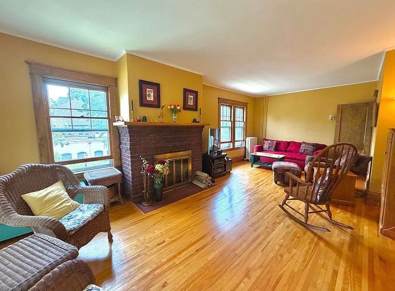 2150 Carter Ave #2 - Photo 3 of 12
