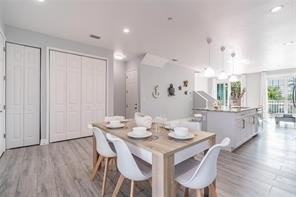 2108 1st St #E - Photo 6 of 15