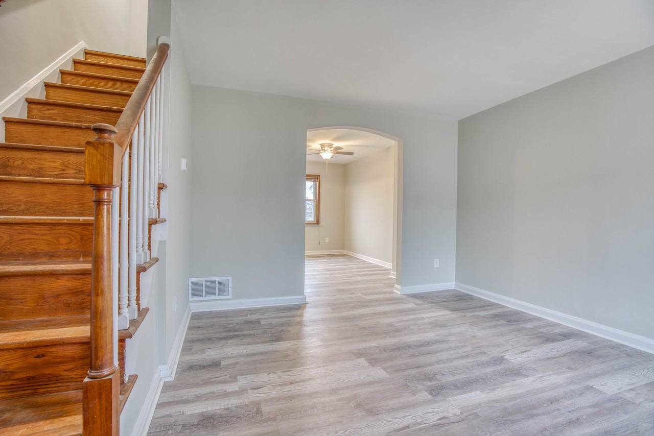 7814 Charlesmont Rd - Photo 7 of 14