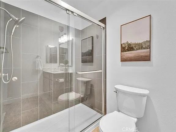 3062 Associated Rd #11 - Photo 7 of 16