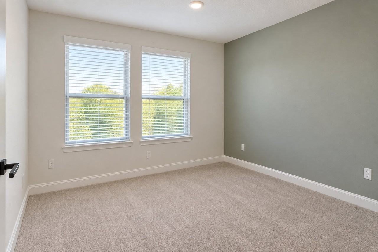 4718 Tigers Eye Ct - Photo 5 of 10