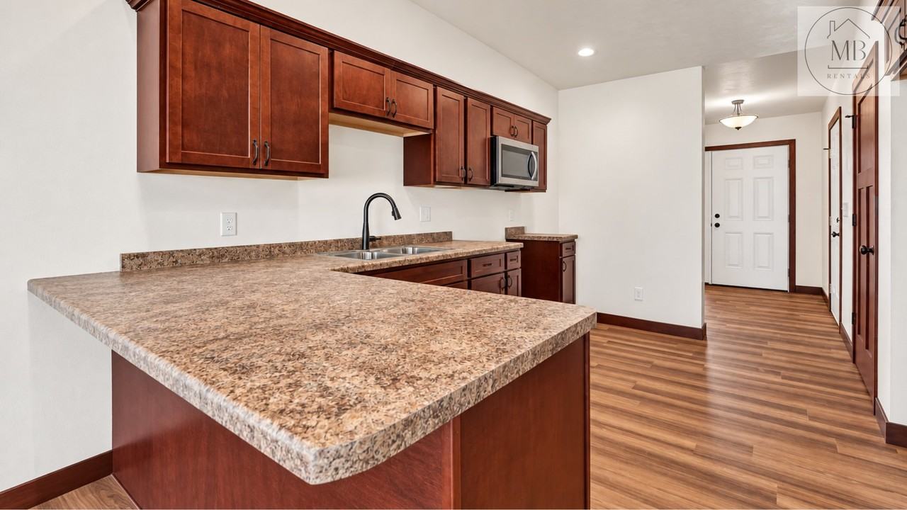 837 Killarny Trl - Photo 3 of 19