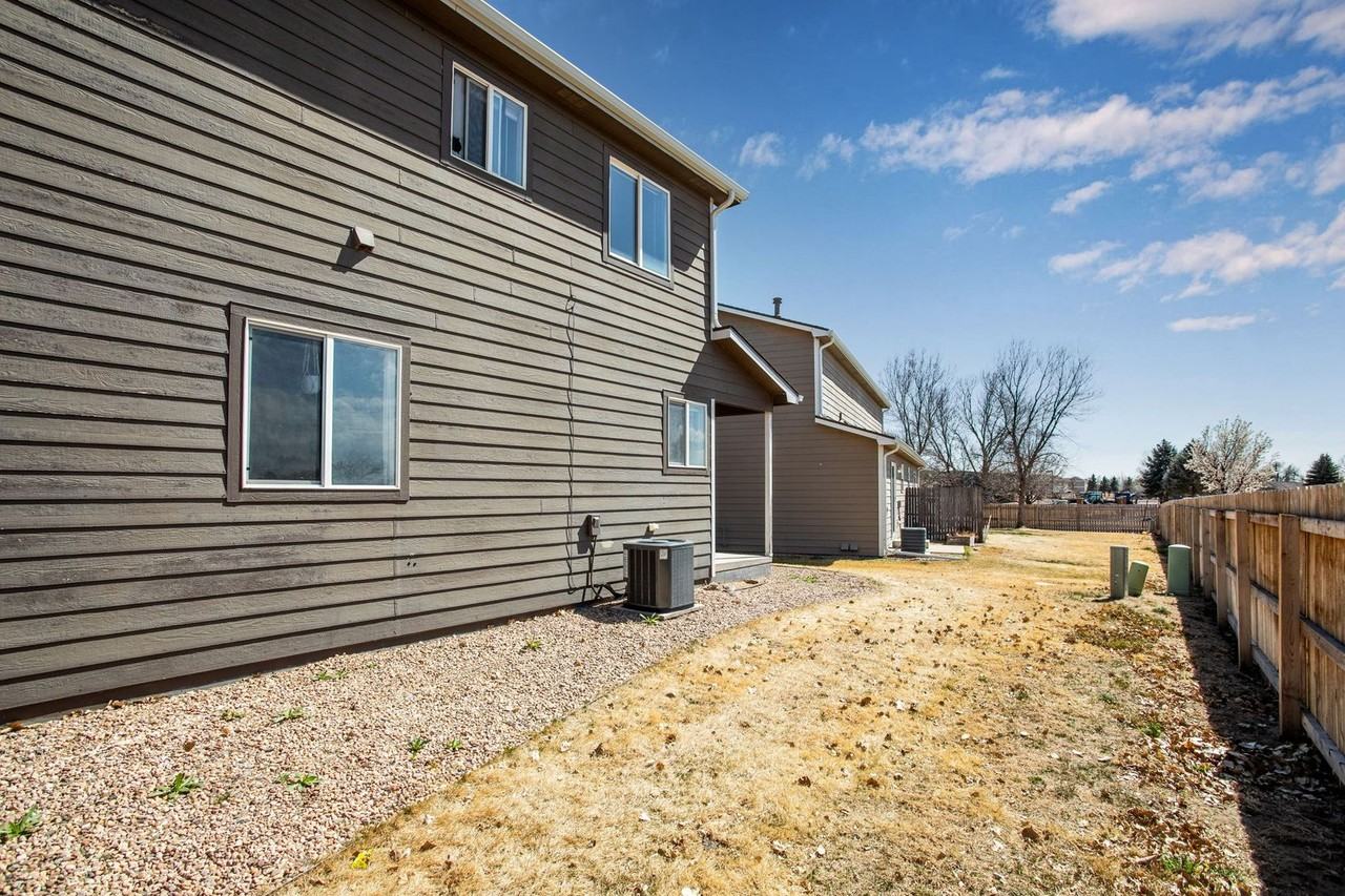 1723 Rowan Ln - Photo 6 of 22