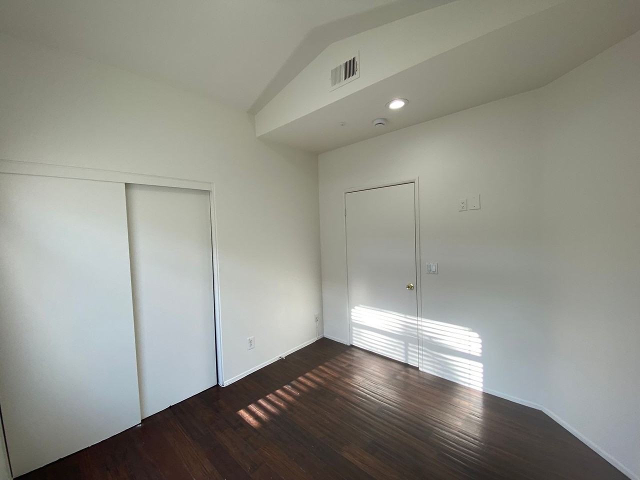 11380 Via Rancho San Diego - Photo 4 of 23