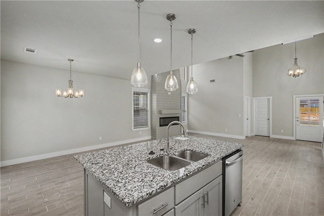 6800 Sw High Meadow Blvd - Photo 5 of 26