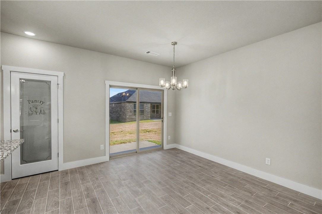 6800 Sw High Meadow Blvd - Photo 7 of 26