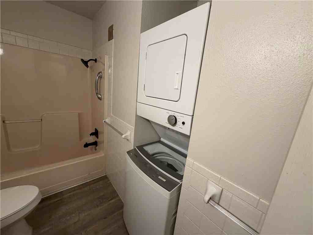 4003 Carol Pl #A - Photo 6 of 15