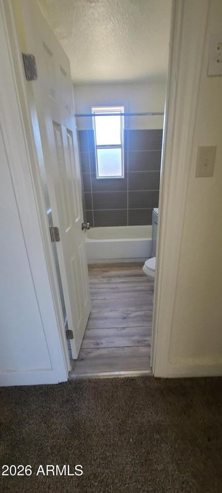 509 Graham Dr - Photo 6 of 21