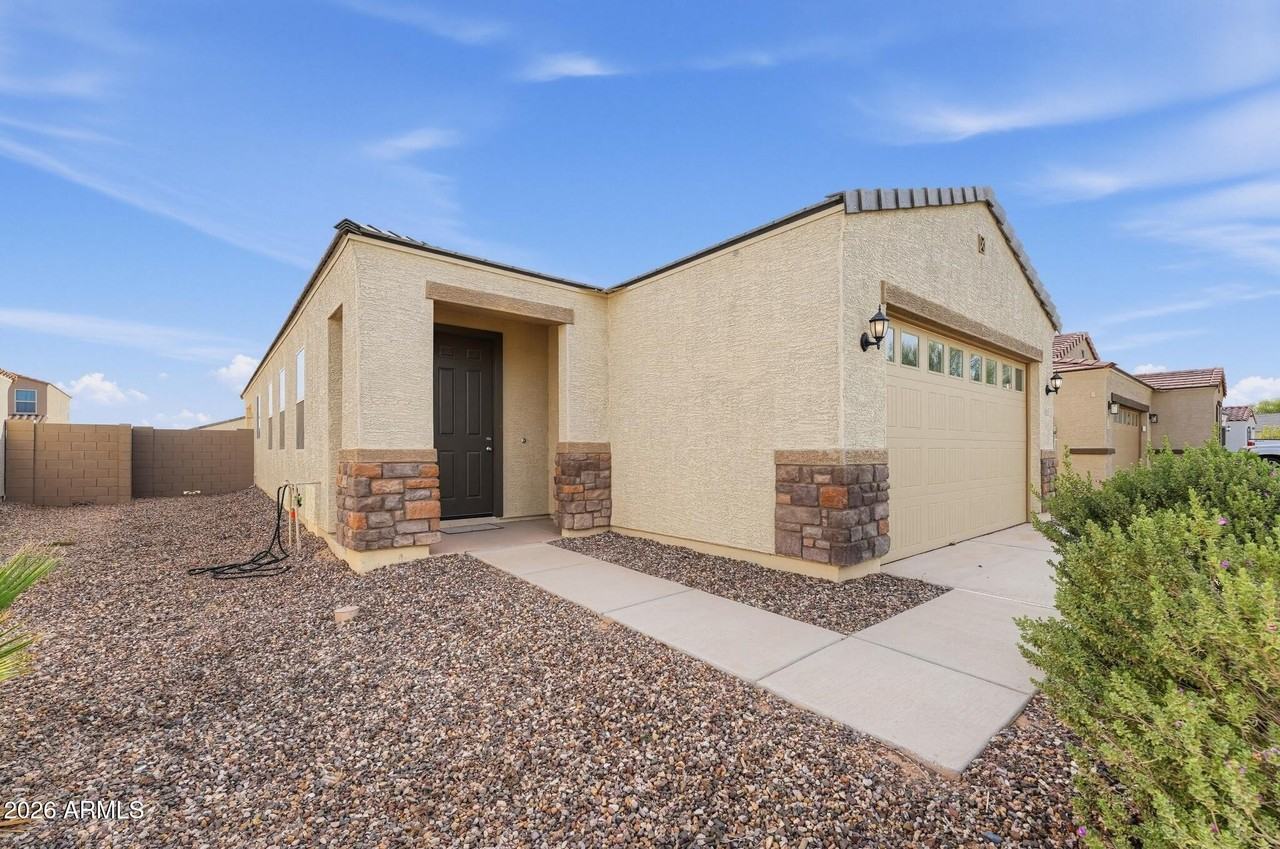 1623 W Pima Ct