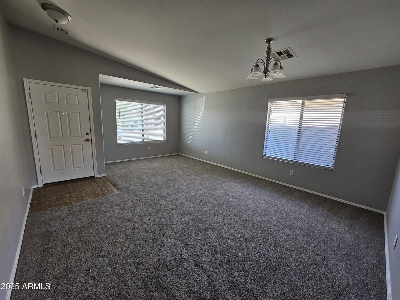 45360 W Woody Rd - Photo 3 of 37