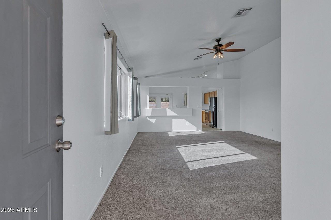 3072 W Lone Cactus Dr - Photo 3 of 21