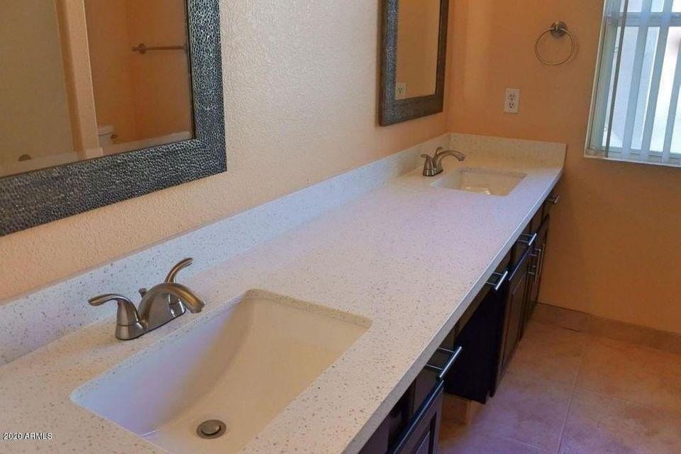 300 N Bullmoose Dr - Photo 7 of 26