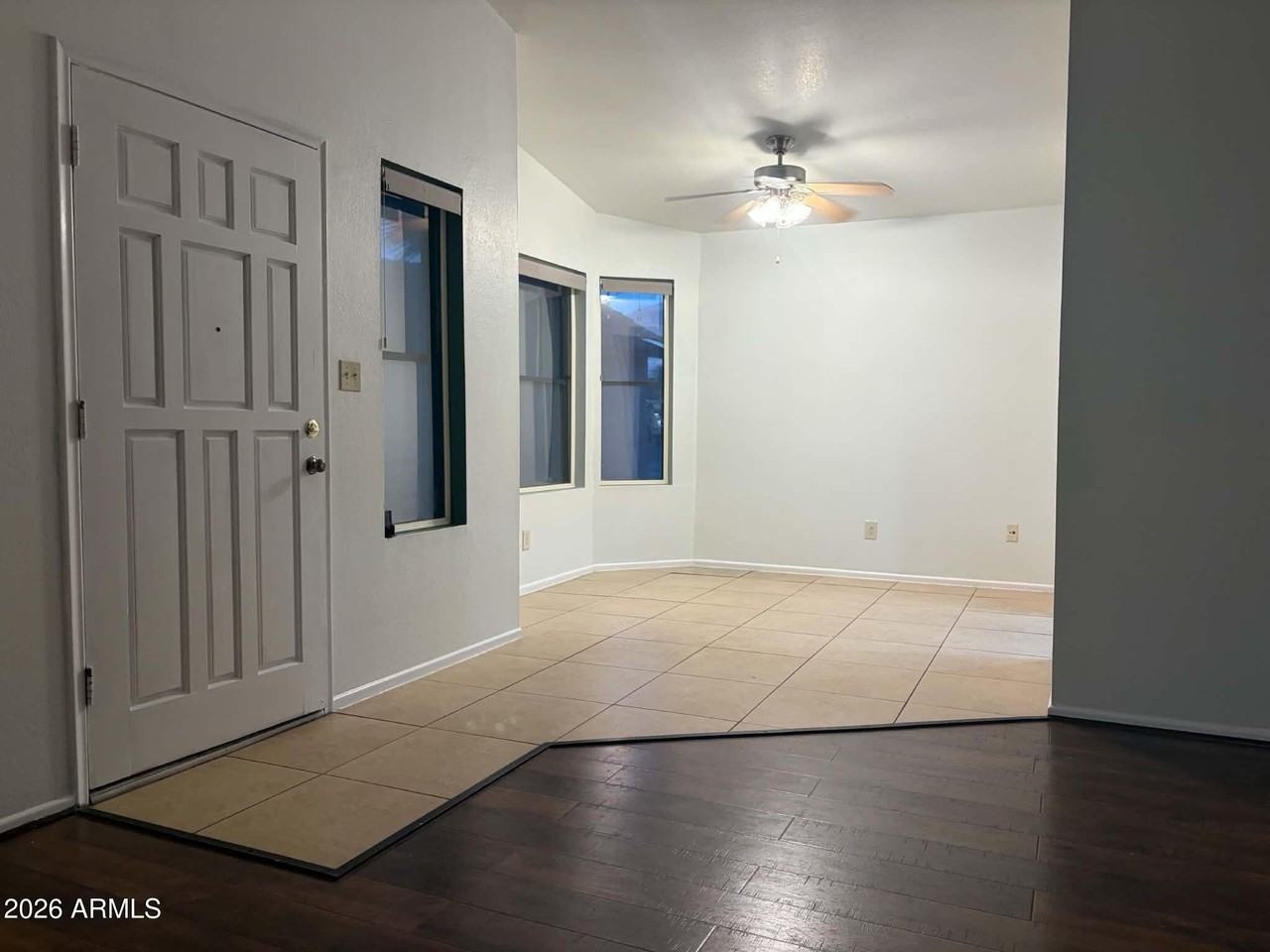 1151 W Laredo St - Photo 3 of 20