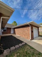 featured image of 610 E 7th St #1