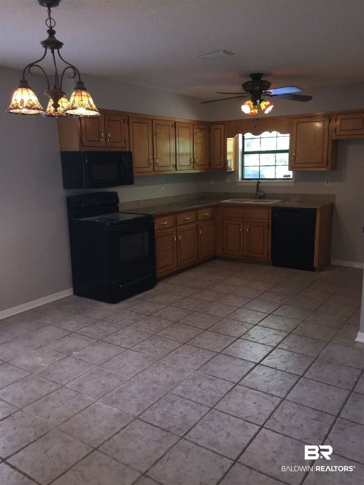 6919 Park Dr - Photo 4 of 12