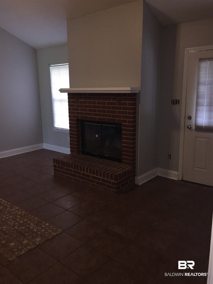 6919 Park Dr - Photo 6 of 12