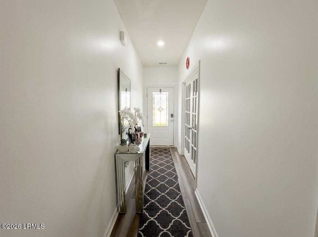 143 Chestnut St - Photo 4 of 25