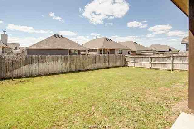 6210 Rockford Dr - Photo 5 of 32