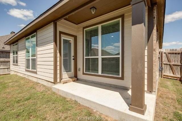 6210 Rockford Dr - Photo 6 of 32