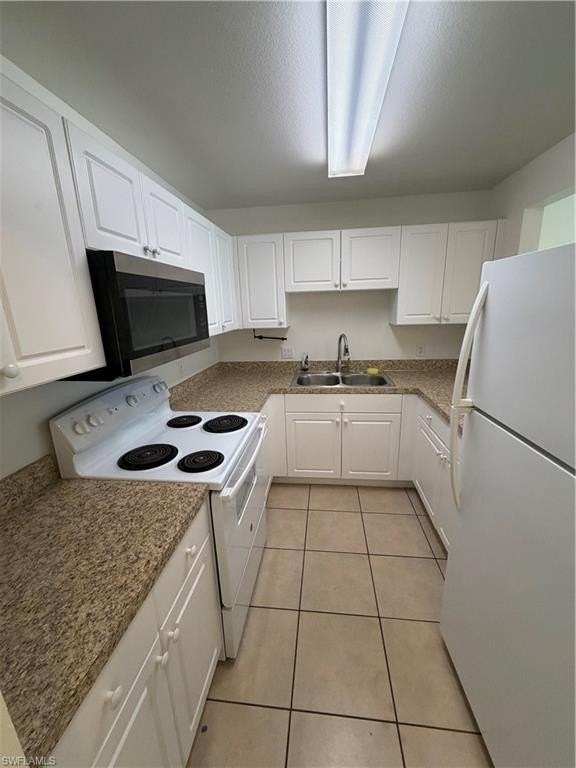 3627 Se 9th Pl Lot 14 - Photo 3 of 19