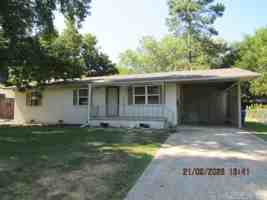 featured image of 1315 Fairlane Dr