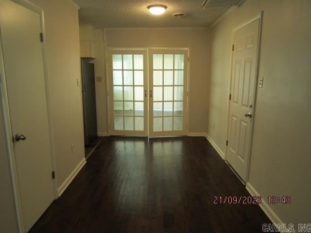 1315 Fairlane Dr - Photo 4 of 19