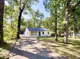 922 Ridgeway Ave - Photo 1 of 1